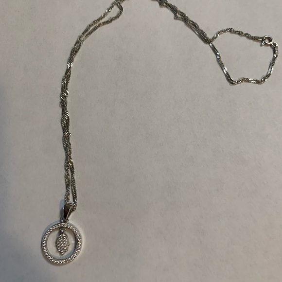 925 Sterling Silver Hamsa Pendant Necklace - Picture 3 of 8